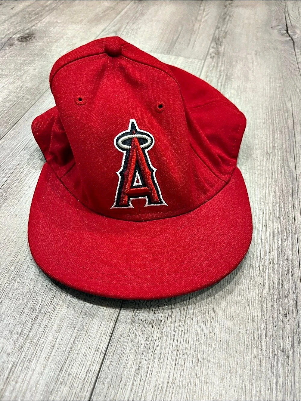 New Era Los Angeles Angels MLB Authentic Collection 59FIFTY Fitted Hat Red